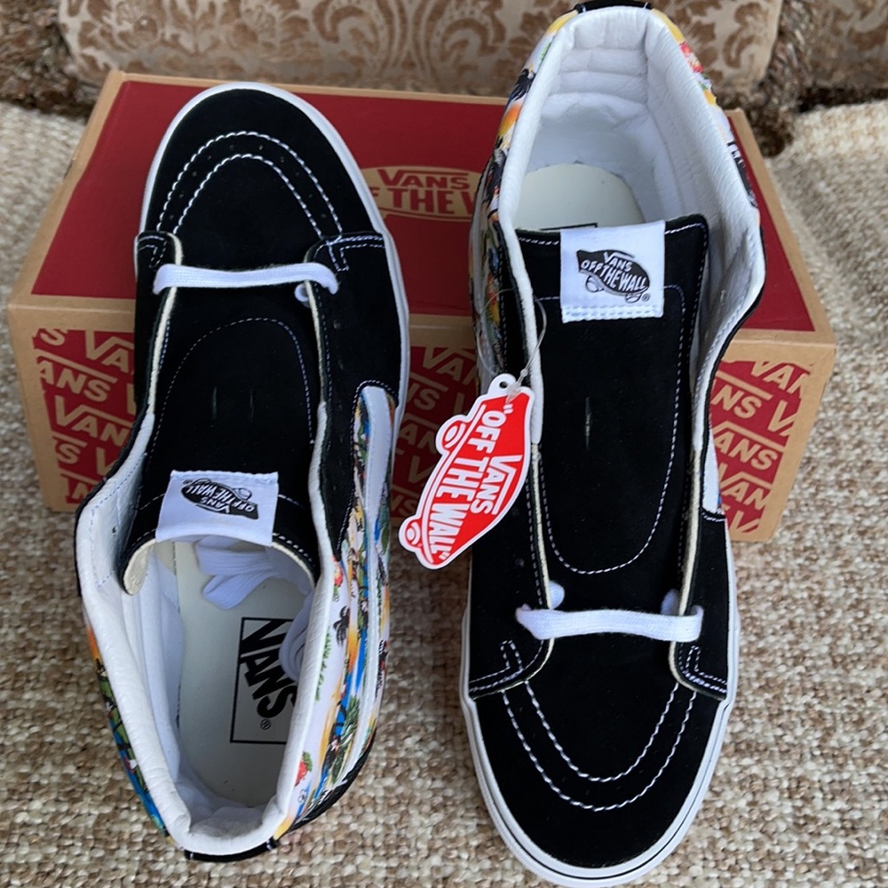 Vans Men’s Sk8-Hi ALOHA Black/True White Sneakers - Picture 13 of 16